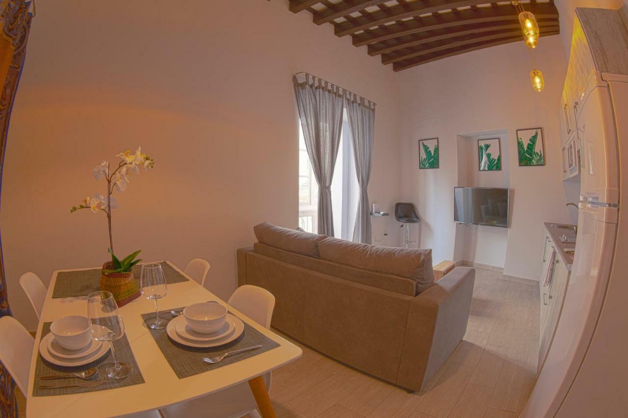 Cdz - Poniente, Intimo Apartamento En El Corazon De Cadiz Luaran gambar