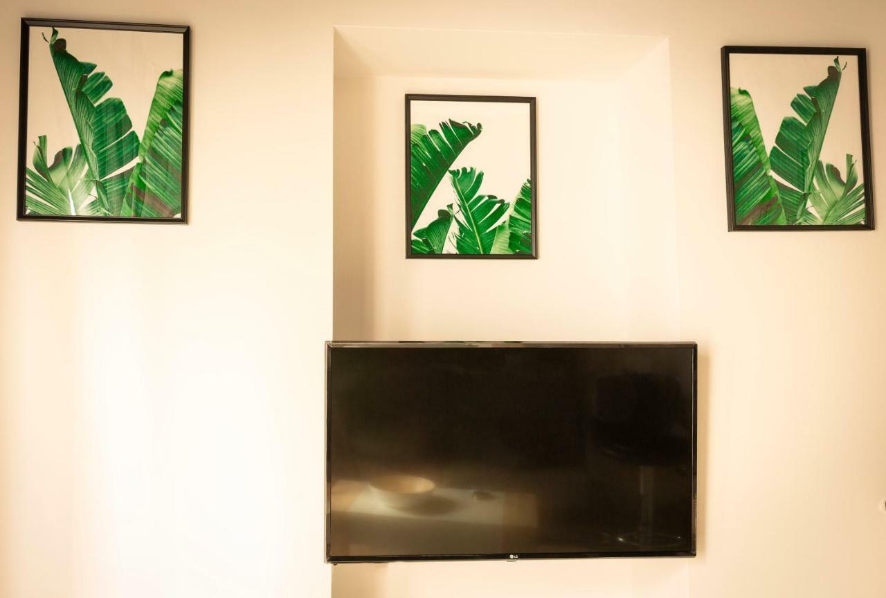 Cdz - Poniente, Intimo Apartamento En El Corazon De Cadiz Luaran gambar