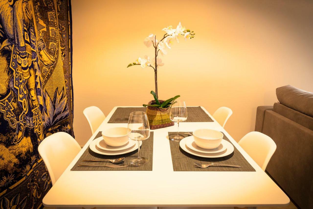 Cdz - Poniente, Intimo Apartamento En El Corazon De Cadiz Luaran gambar