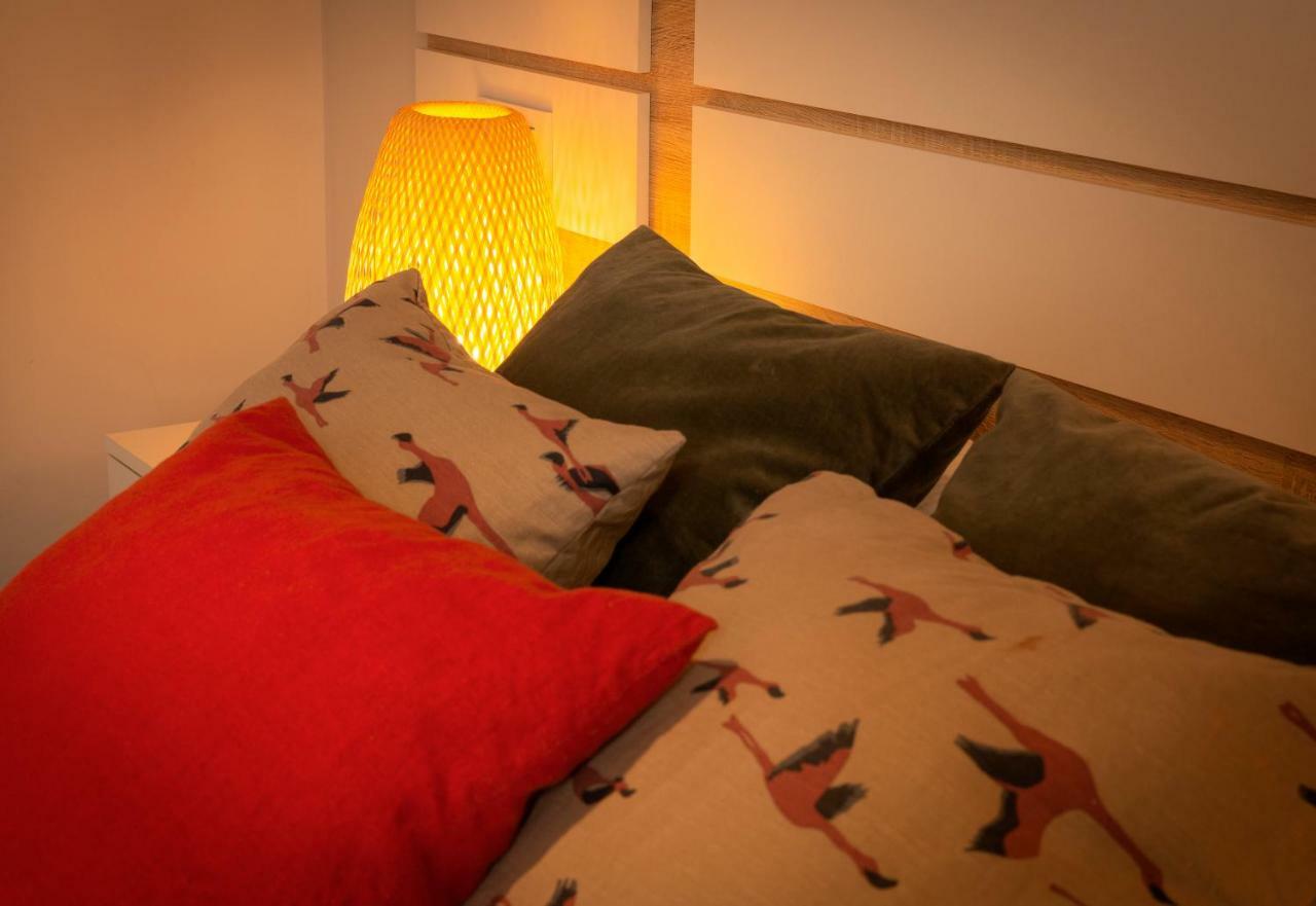 Cdz - Poniente, Intimo Apartamento En El Corazon De Cadiz Luaran gambar